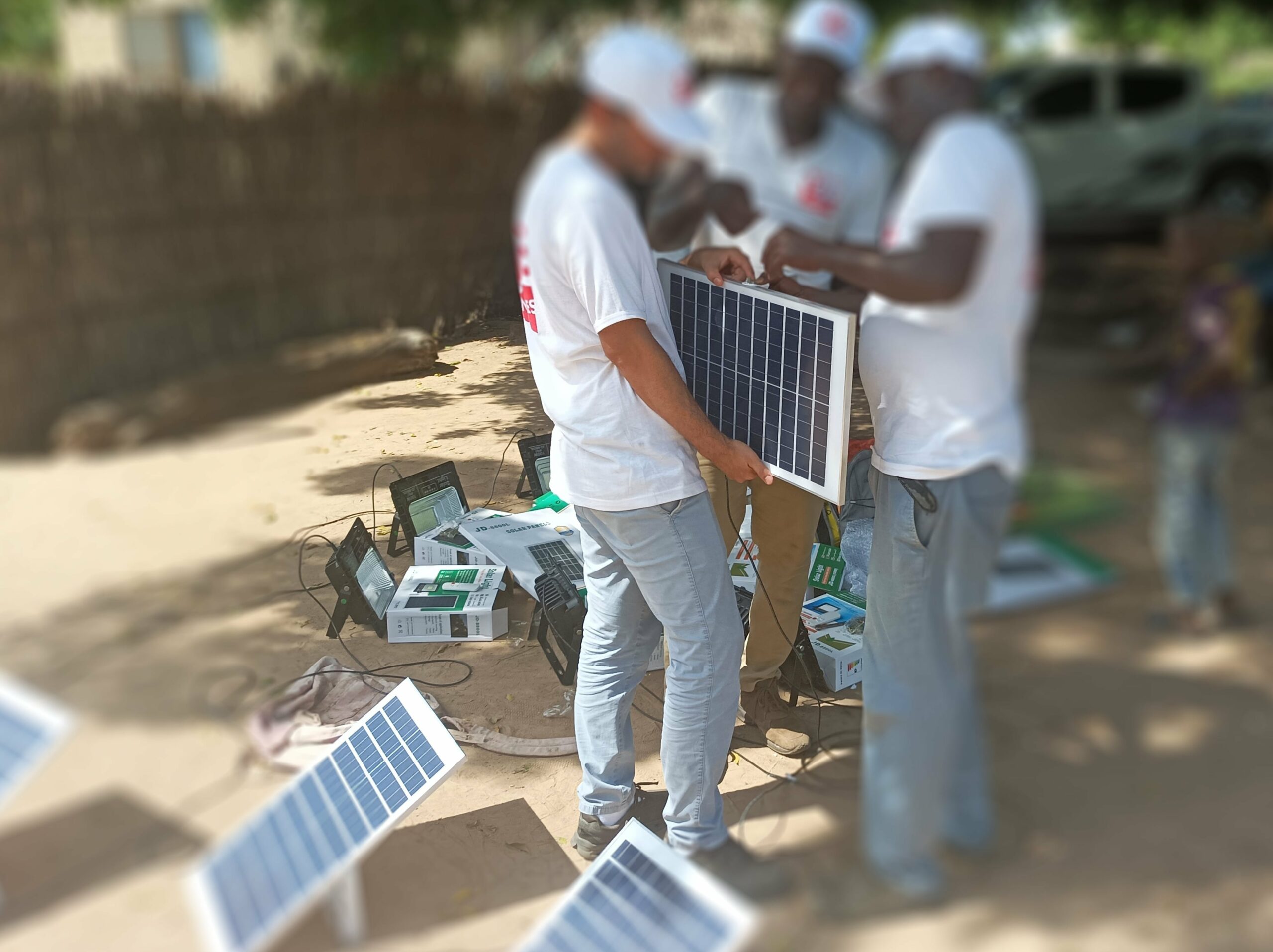 vie-sans-frontieres-alimentaire-lampes-solaires-202510251210