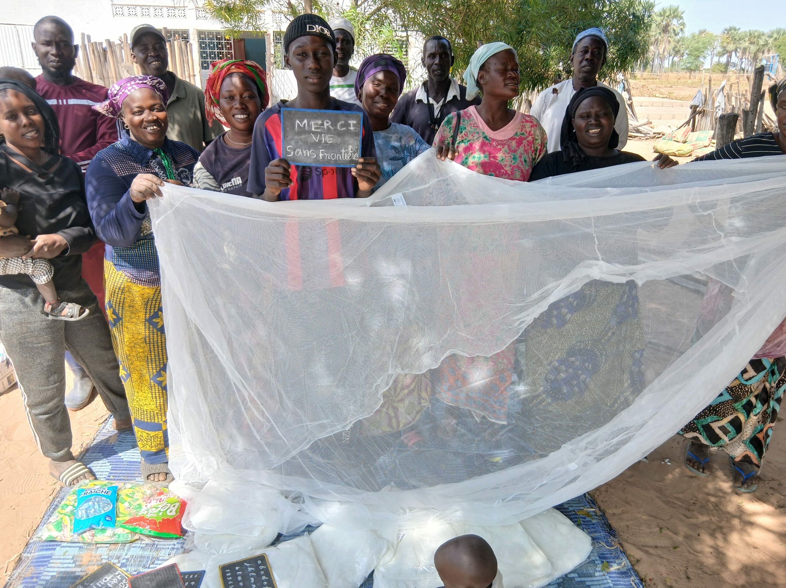 vie-sans-frontieres-moustiquaires-20251209_132429